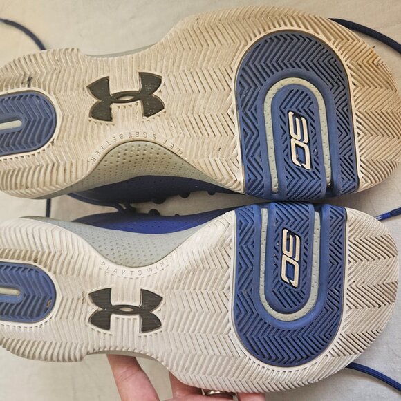 Size 6.5 Youth (GS) - Under Armour Steph Curry 3ZER0 3 Low Royal - Picture 4 of 5